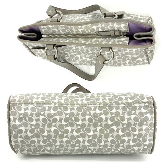 Coach Gray and White Shoulder Bag - Picture 5 of 16